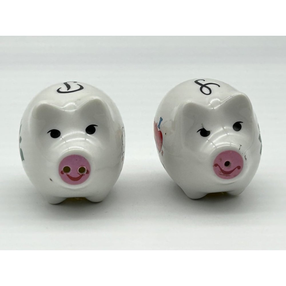 Pig Salt and Pepper Set from Hawaii